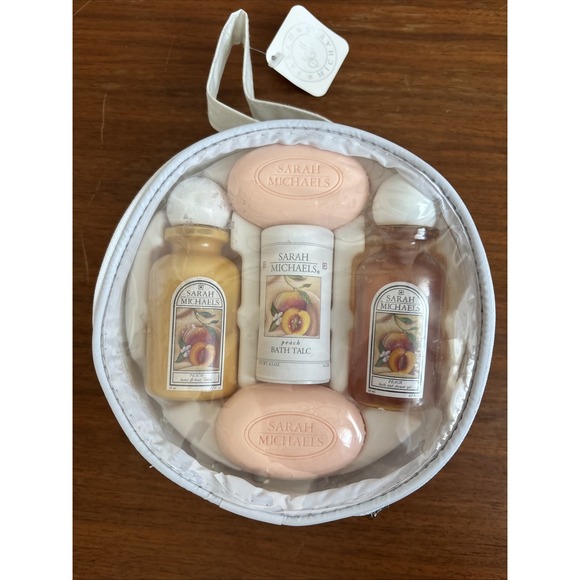 Sarah Michael's Other - SARAH MICHAELS TRAVEL ENSEMBLE- PEACH- BATH TALC, LOTION, SHOWER GEL, VINTAGE